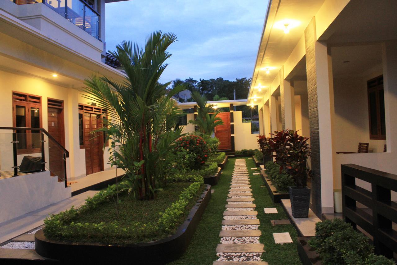 Sunrise Resort Batukaras Exterior foto